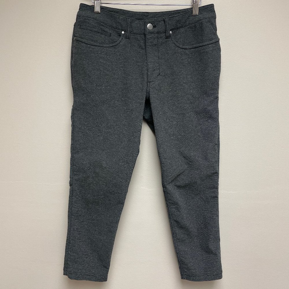 Lululemon Mens Gray Heathered ABC Pants Short Skinny Tech Canvas Size 30 Short
